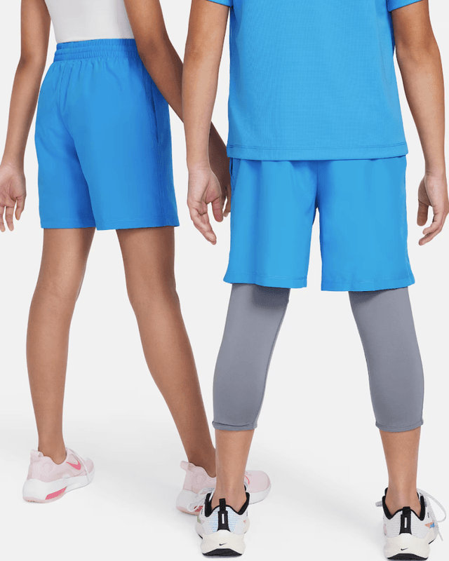 Nike Boy's Dri-FIT Multi Woven Shorts (Light Photo Blue / Hvit)